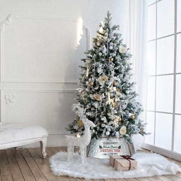 Farmhouse Christmas Tree Collar - Home Treasures Co